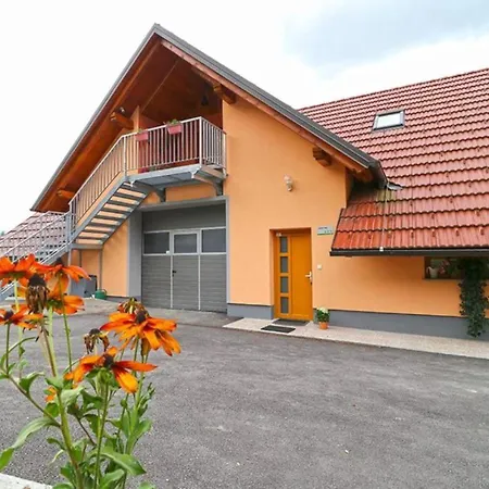Laznica Apartment *