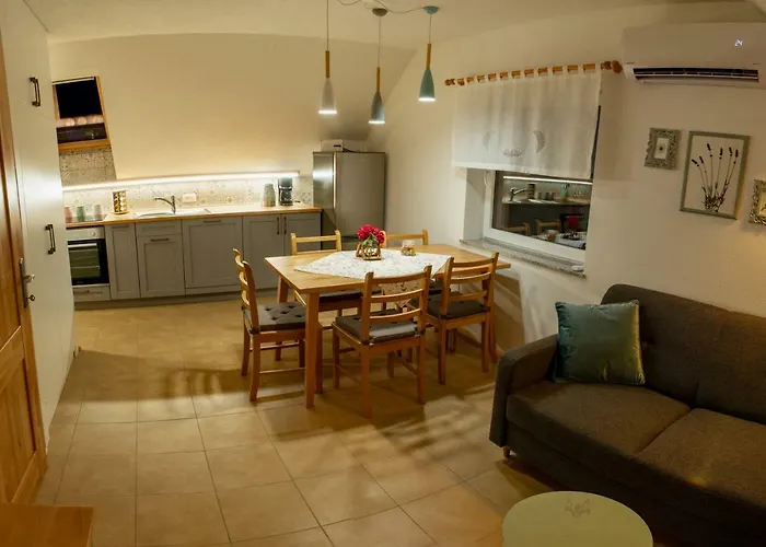 Laznica Διαμέρισμα *